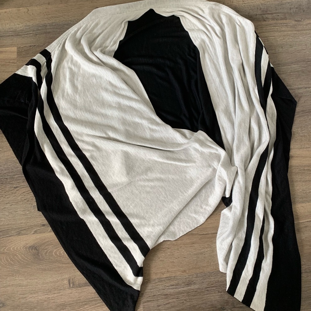 Reversible cardigan